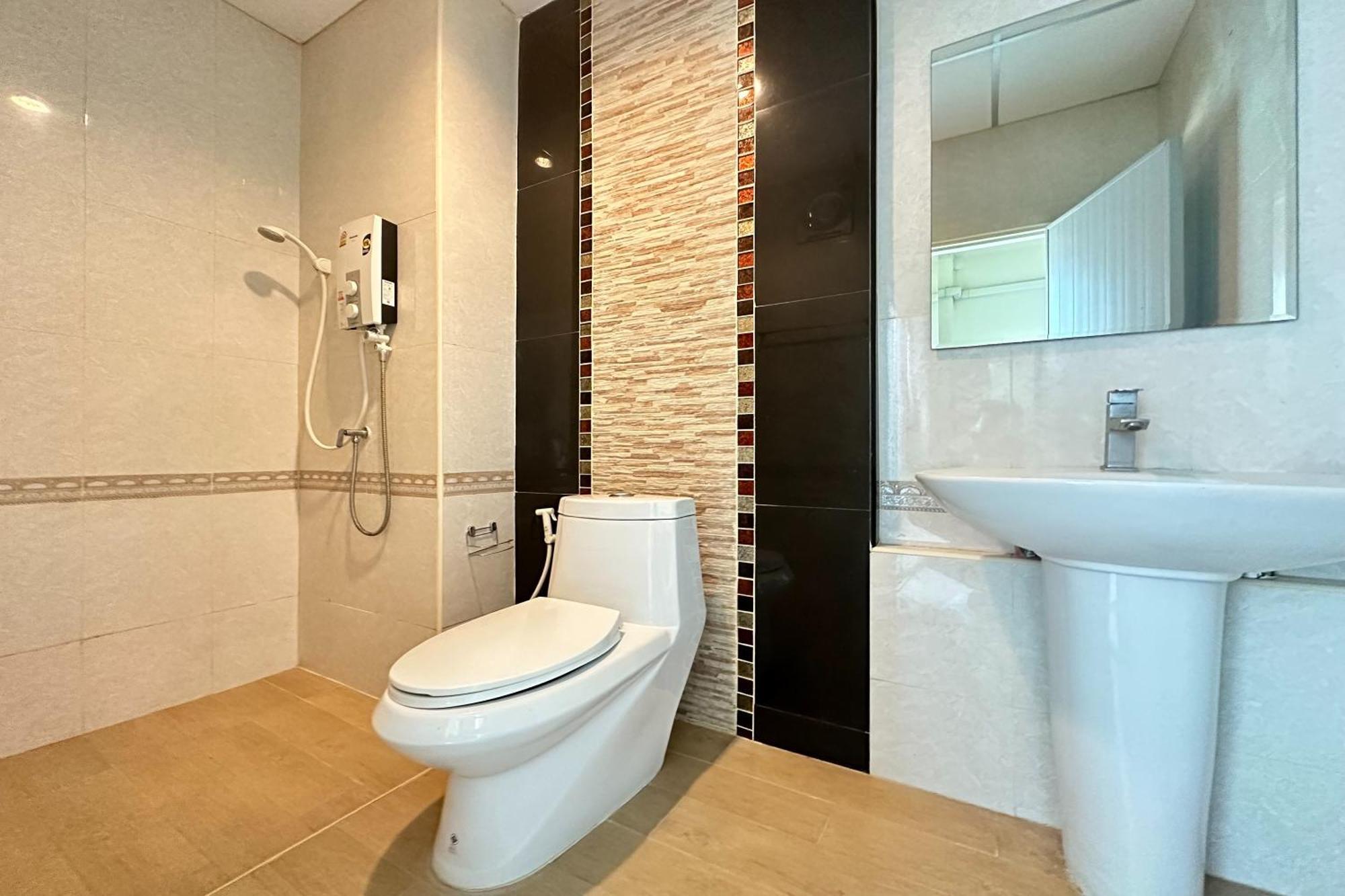 Apartment Tara Surat Thani